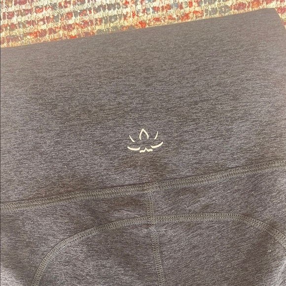 Beyond Yoga Spacedye Keep Pace Pocket Short in Darkest Night - Picture 10 of 11